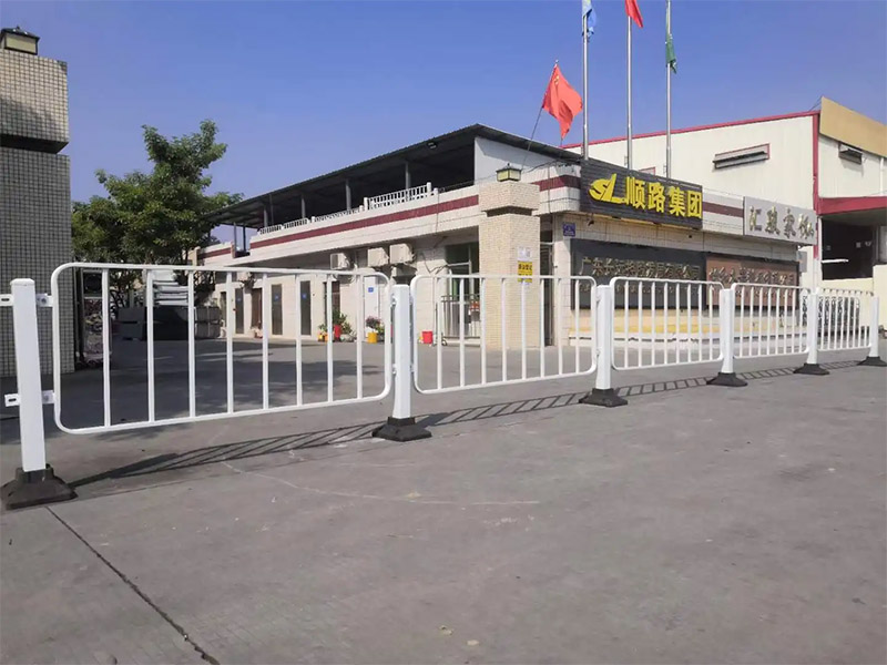 市政道路护栏案例